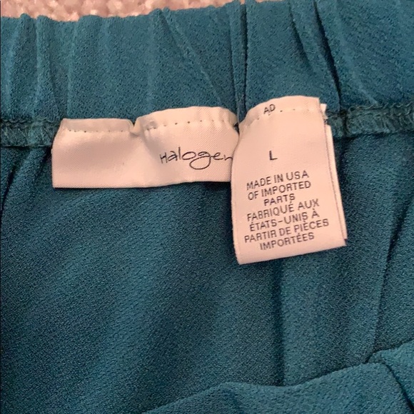 Halogen Green Off The Shoulder Top - Picture 3 of 3